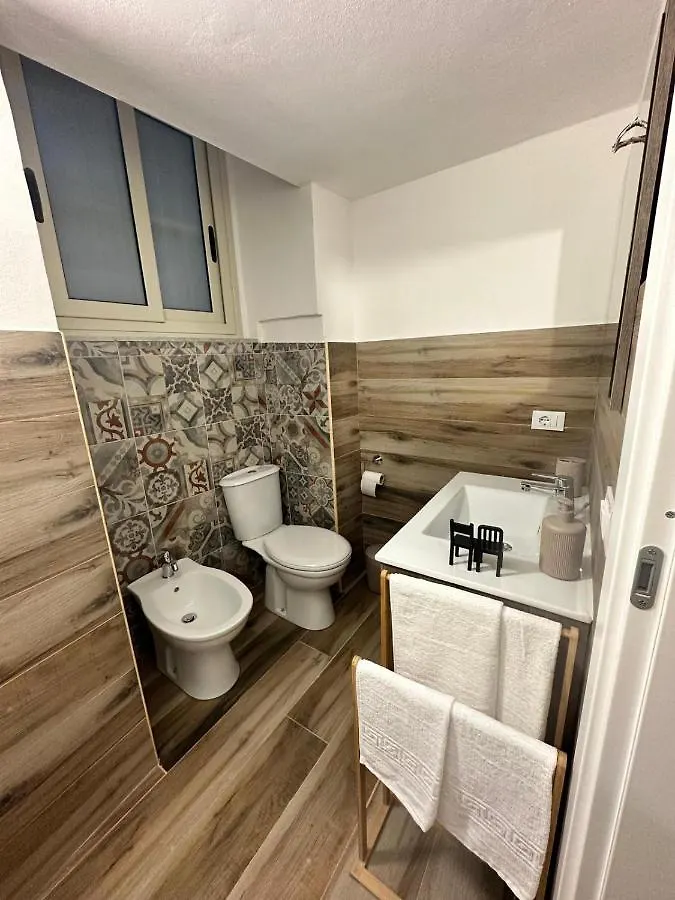 Agathae Home كاتانيا